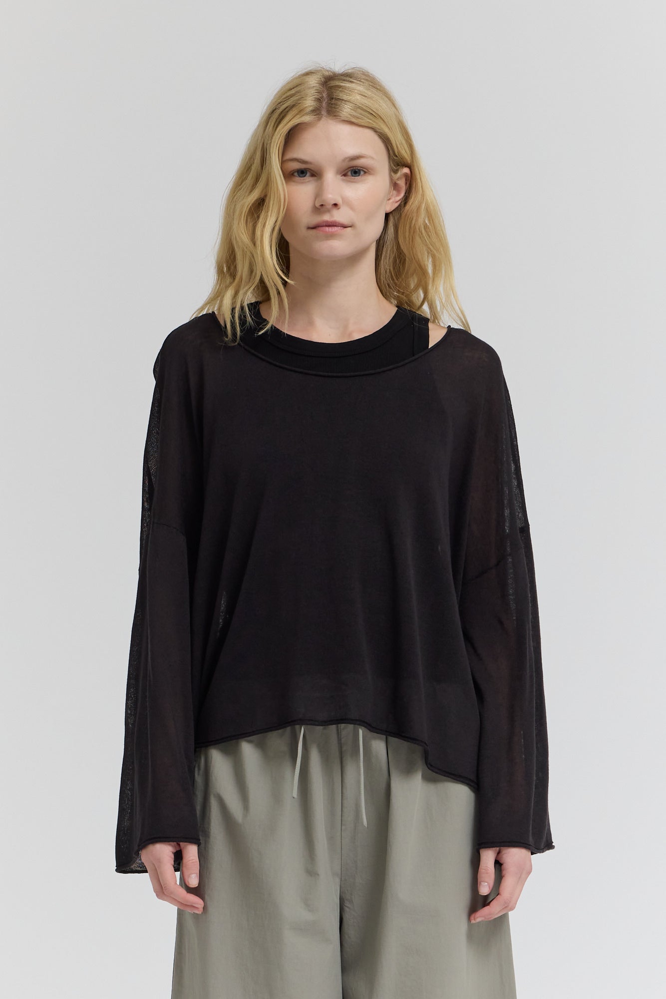 Linen Pullover Sweater in Midnight