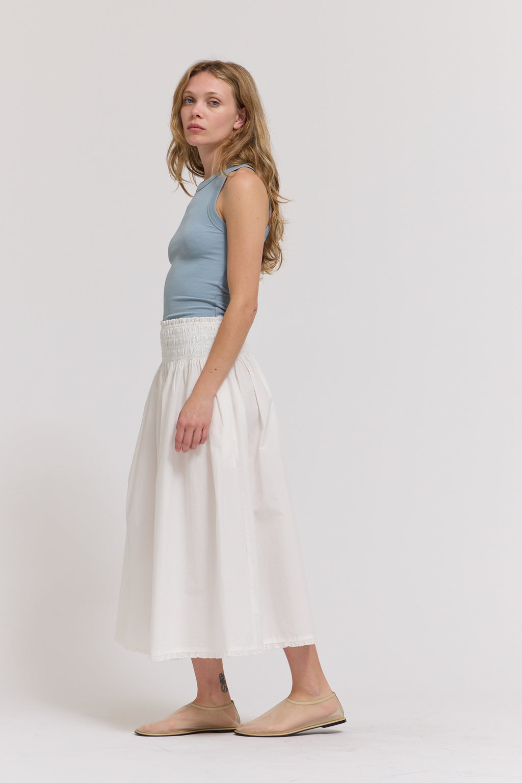 Eyelet Trim Detailed Smocking Waist Skirt in Off White
