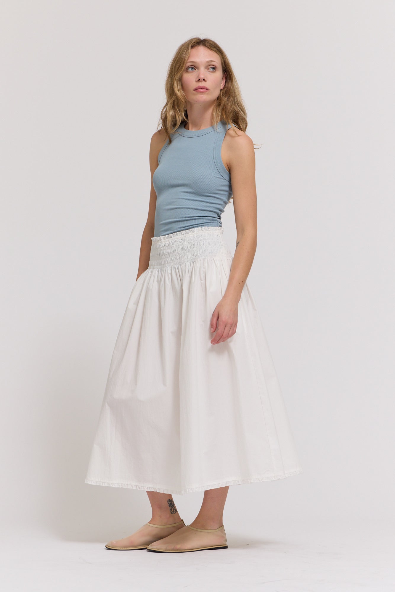 Eyelet Trim Detailed Smocking Waist Skirt in Off White