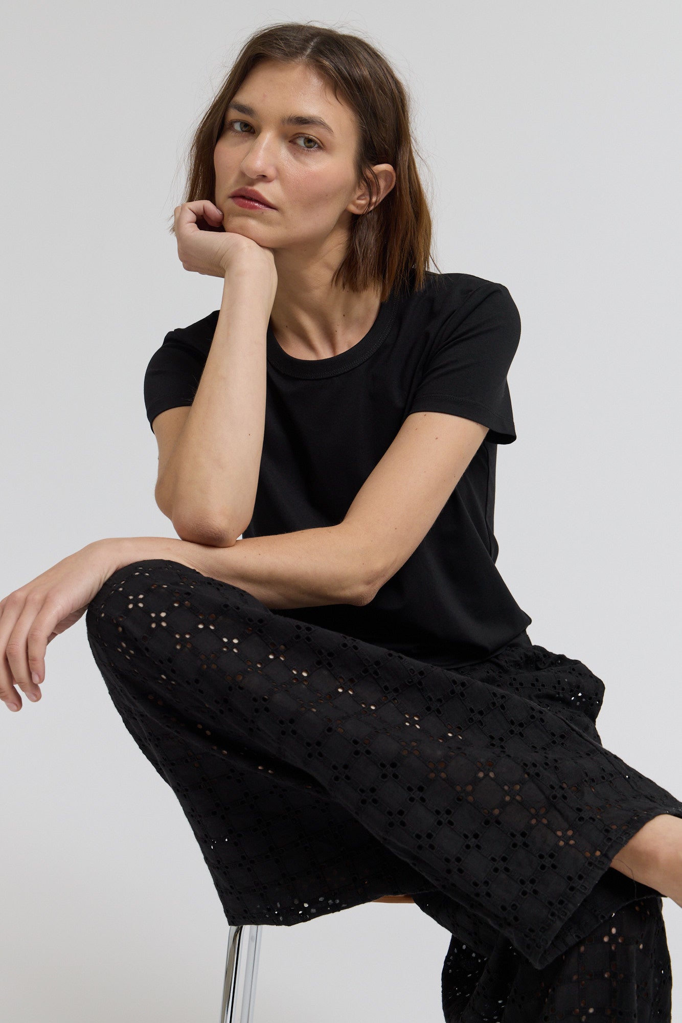 Essential Round Neck T-Shirt in Off-White
