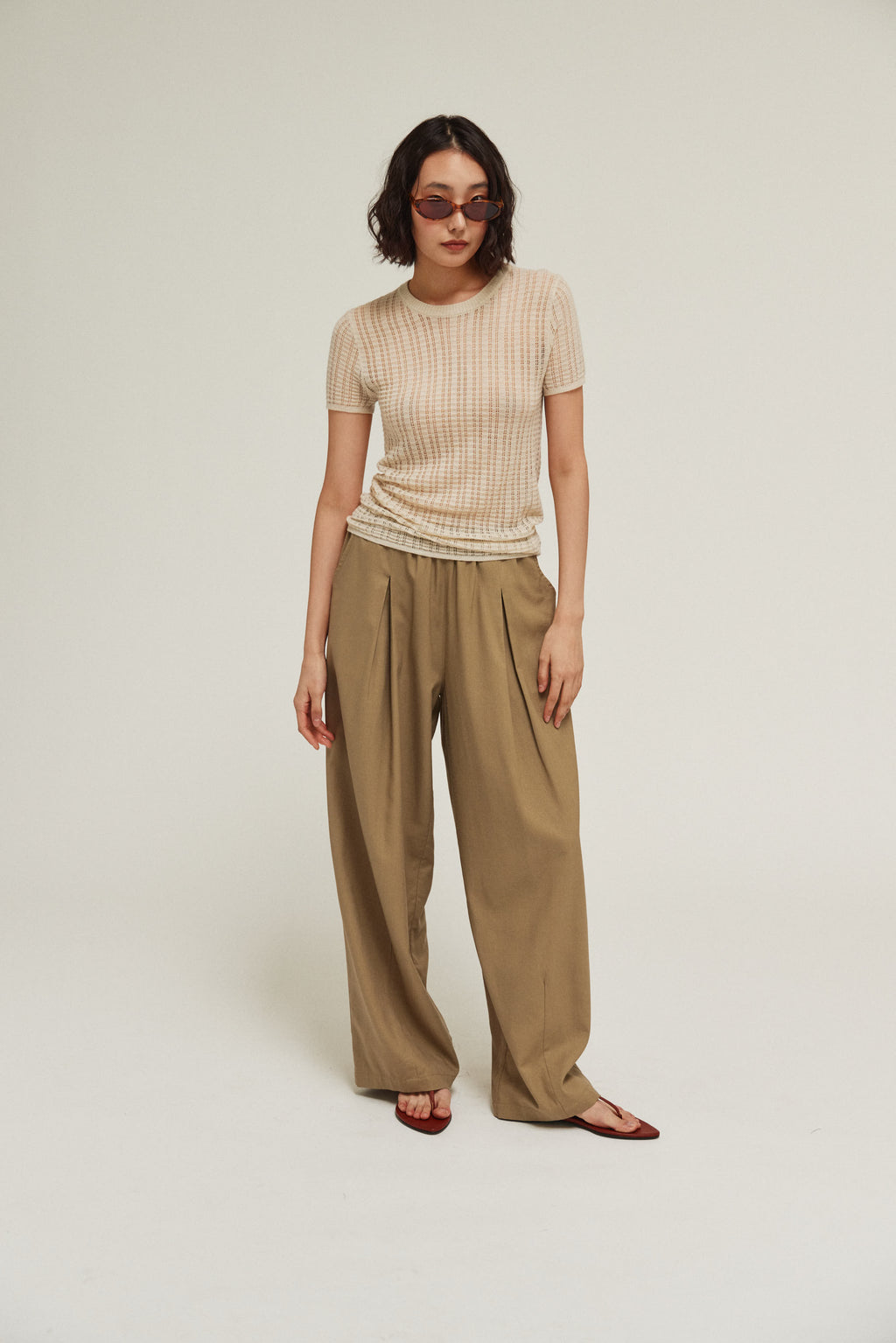 Linen Tuck Pants in Dry Orchid