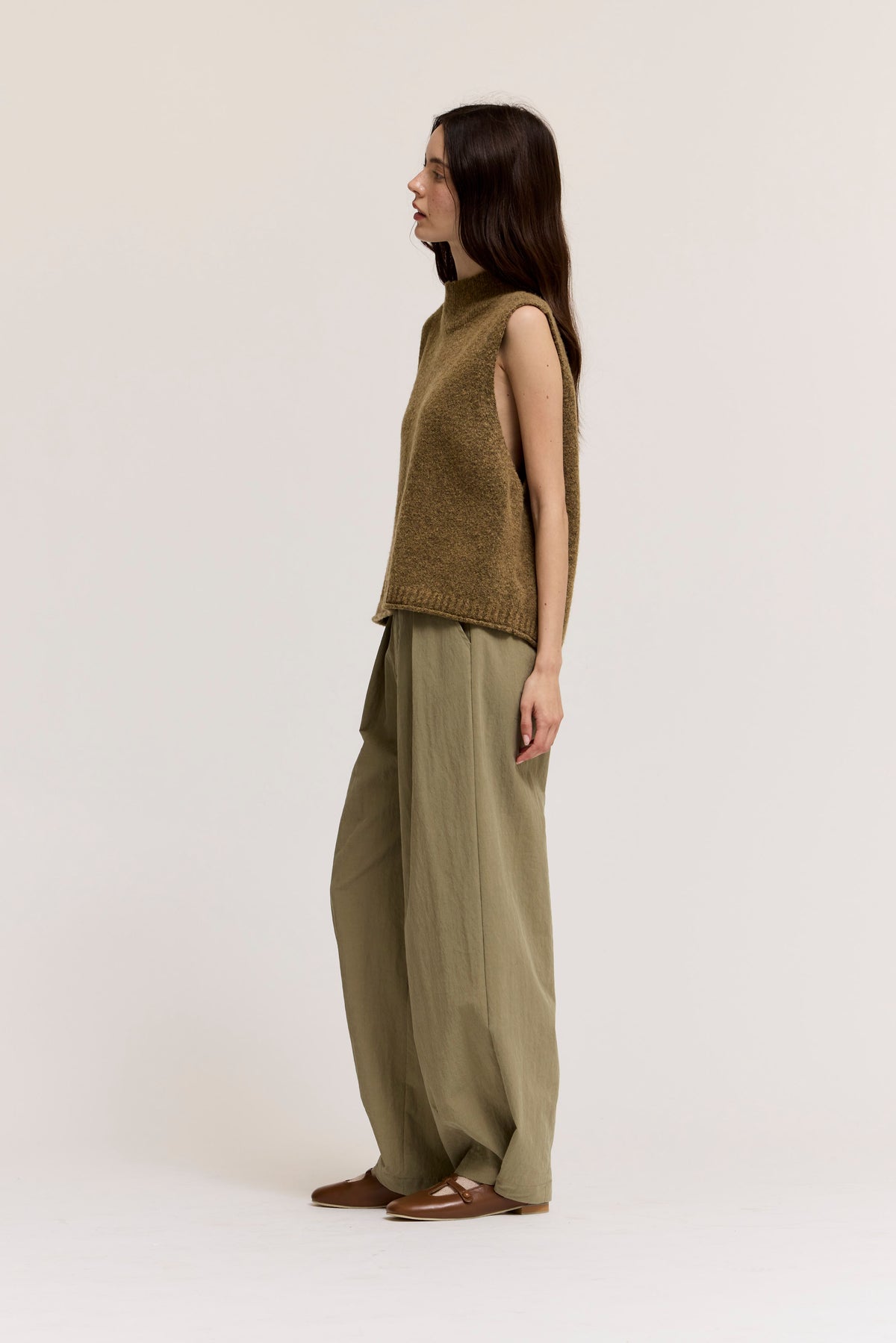 Hem Opening Button Detail Loose Fit Pants in Dry Herb