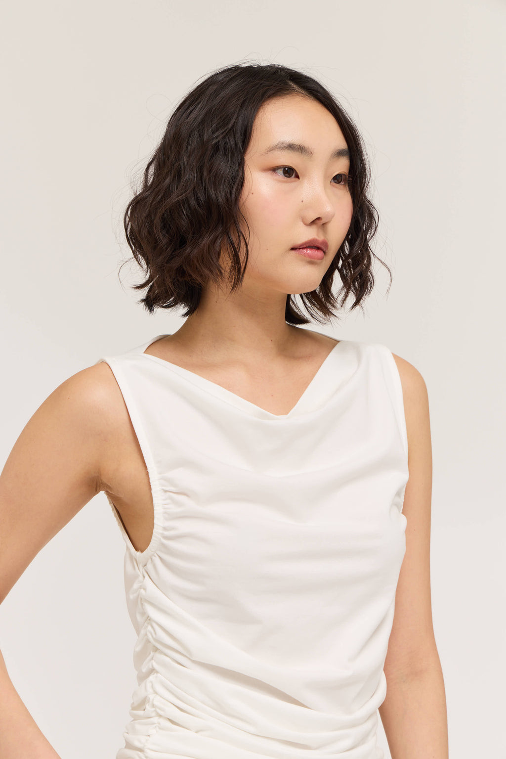Sleeveless Shirring Jersey Tank Top in Off White