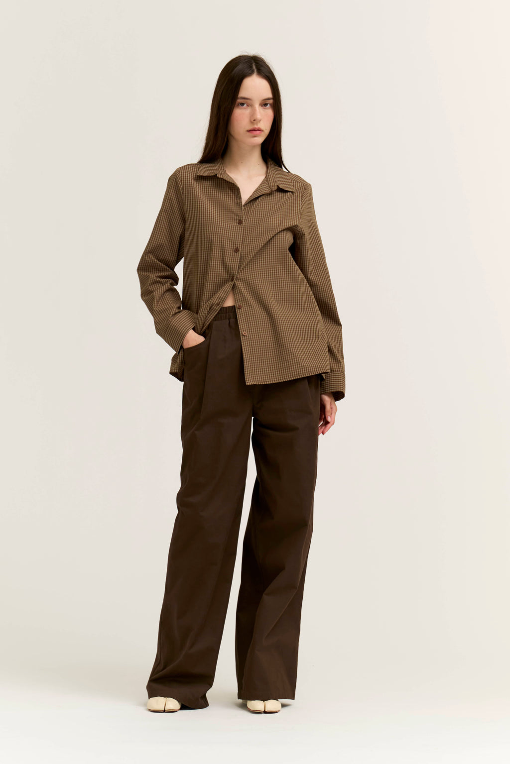 Button Up Plaid Shirt in Light Carob