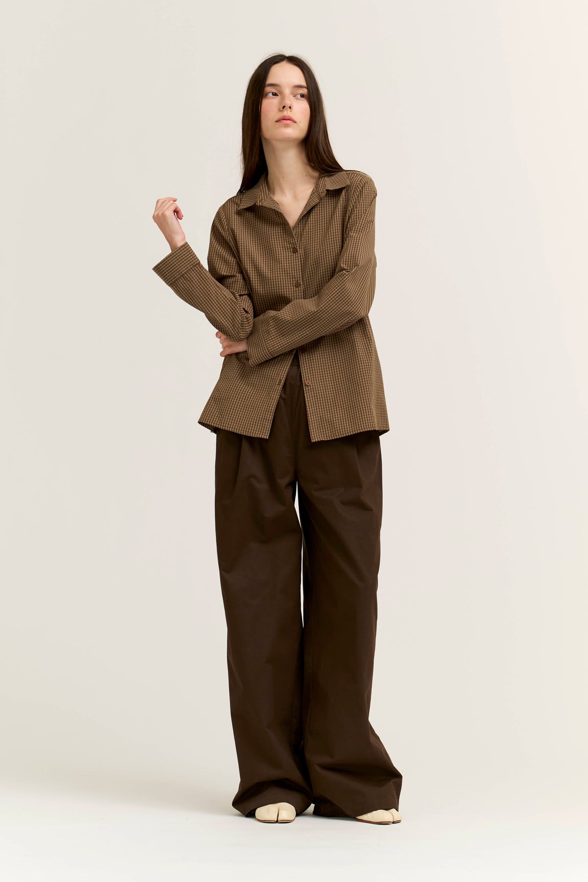 Button Up Plaid Shirt in Light Carob