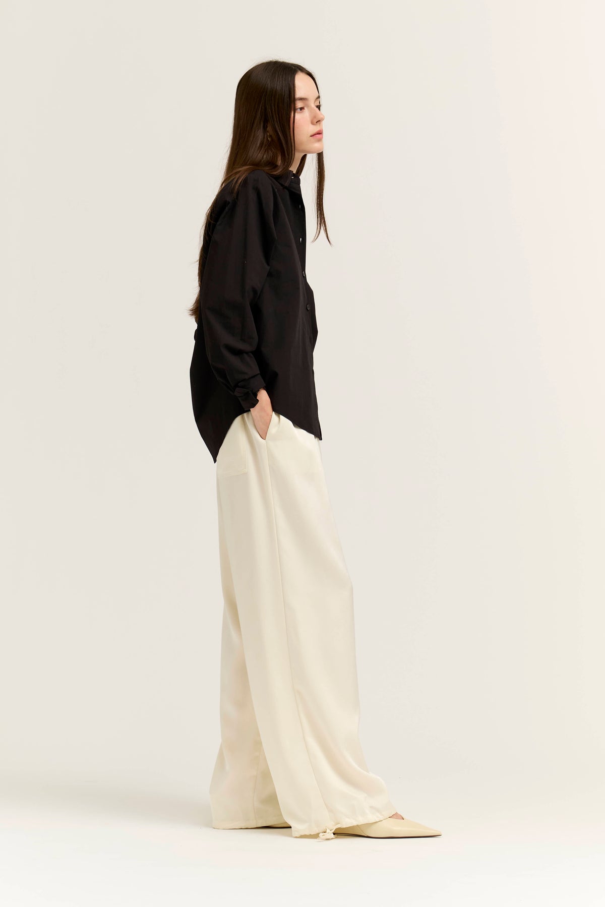 Poplin Basic Shirt in Black
