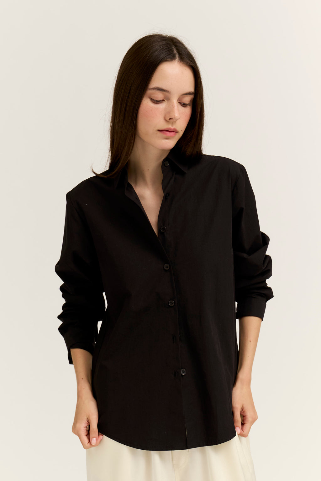 Poplin Basic Shirt in Black