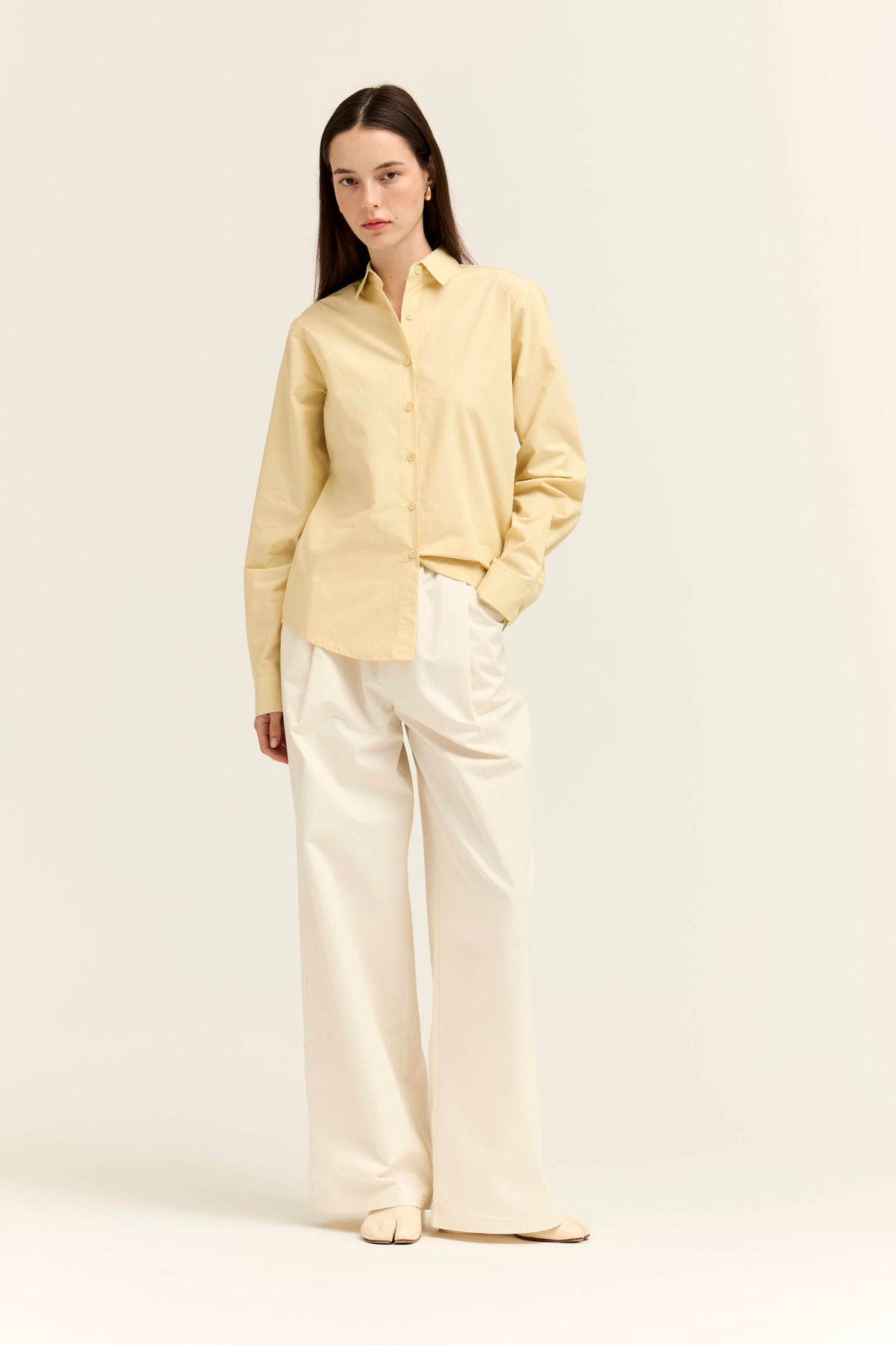 Poplin Basic Shirt in Butter Yellow