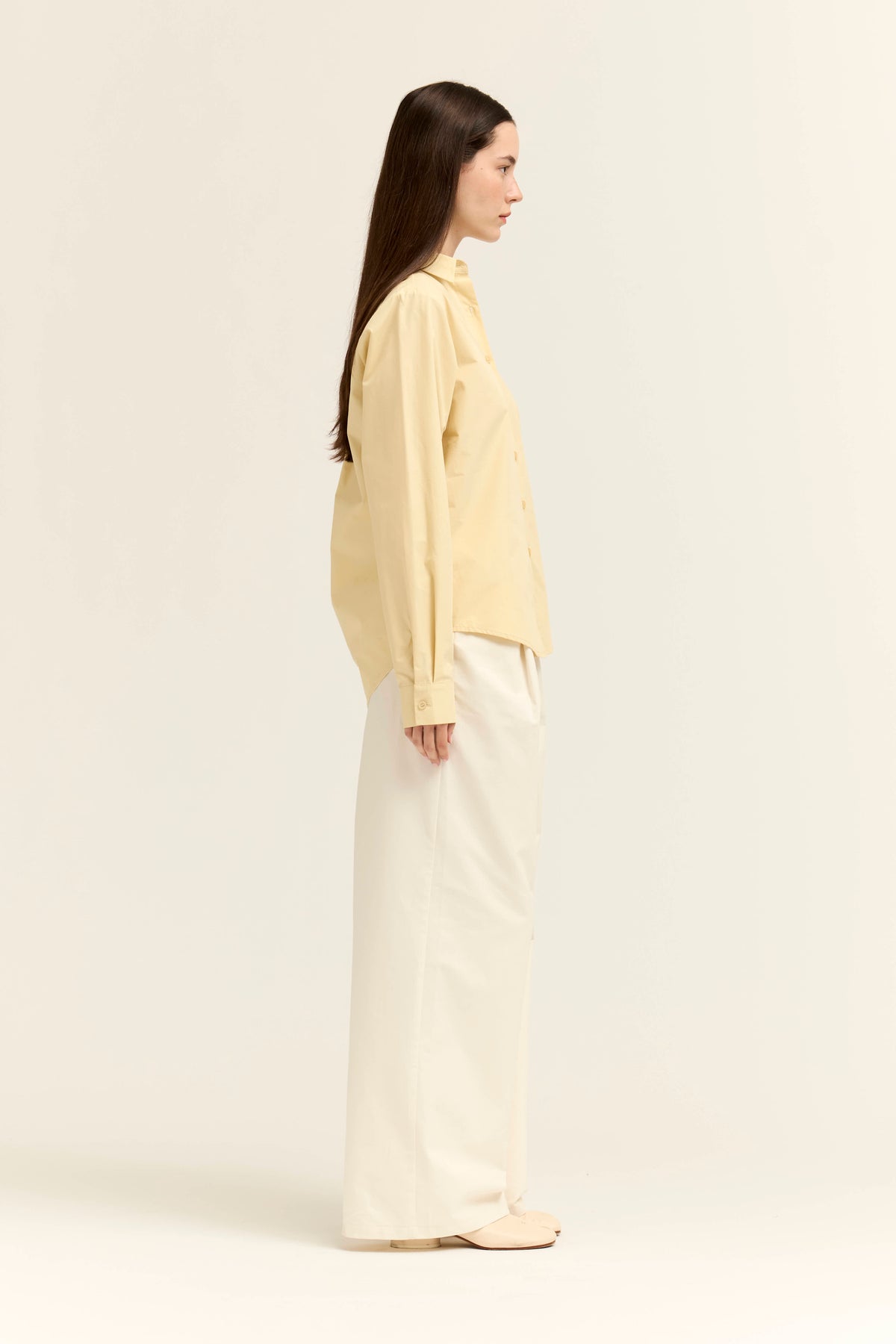Poplin Basic Shirt in Butter Yellow