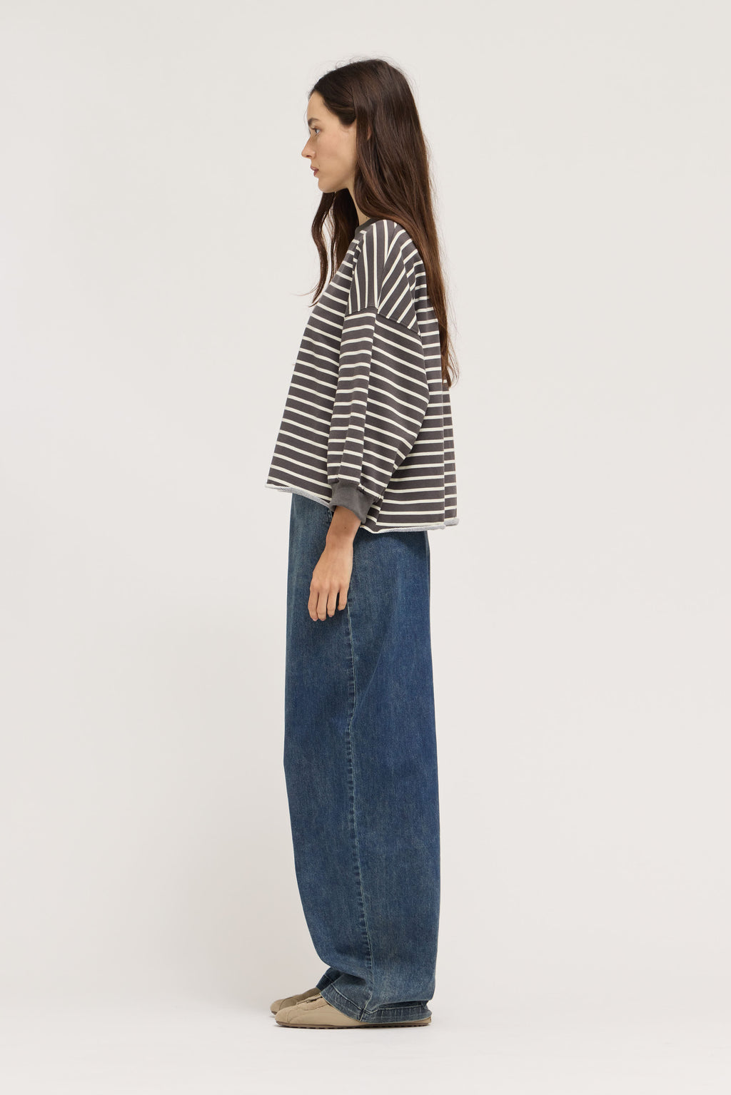 Easy Fit Stripe Sweatshirt in Steel Cream