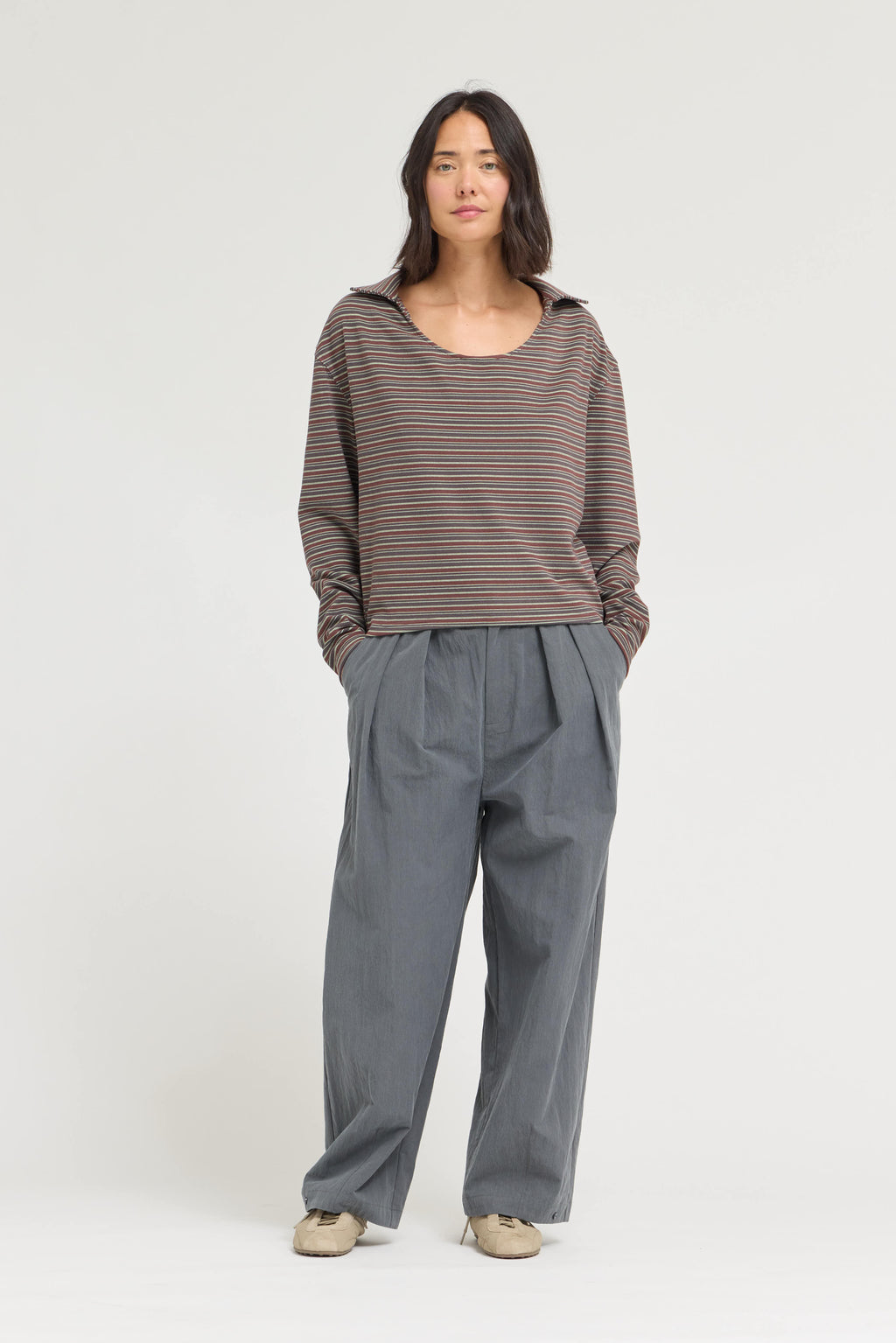 Hem Opening Button Detail Loose Fit Pants in Ash Charcoal