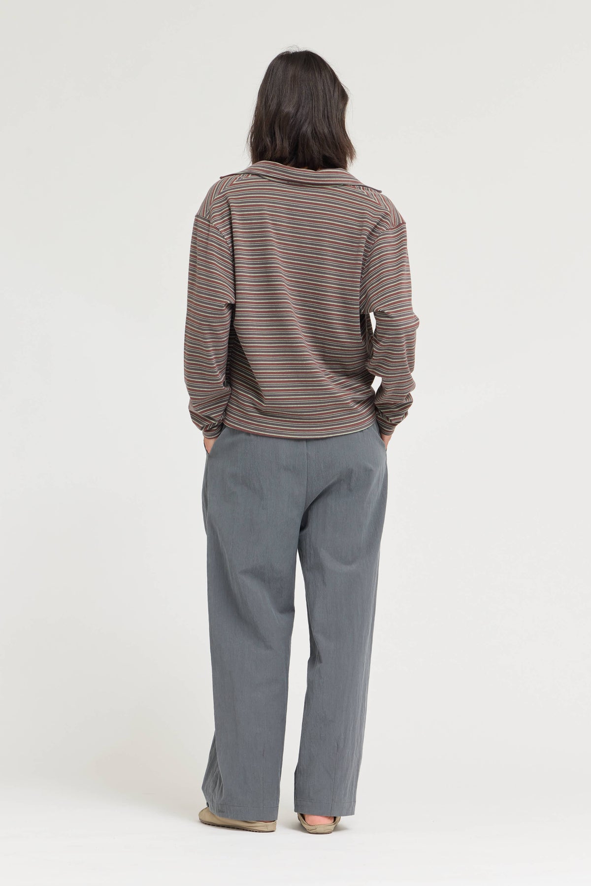 Hem Opening Button Detail Loose Fit Pants in Ash Charcoal