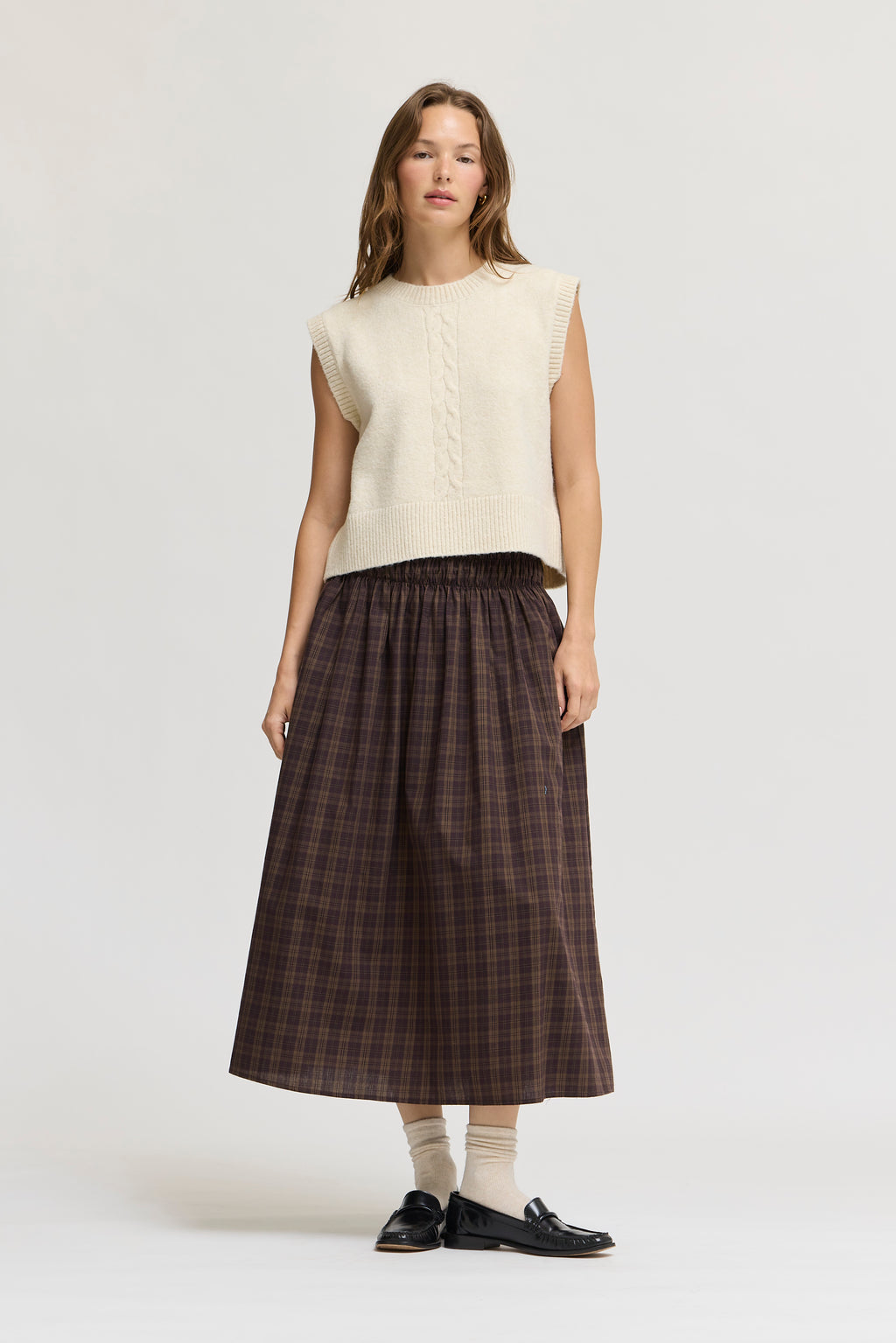 Center Cable Knit Vest in Cream