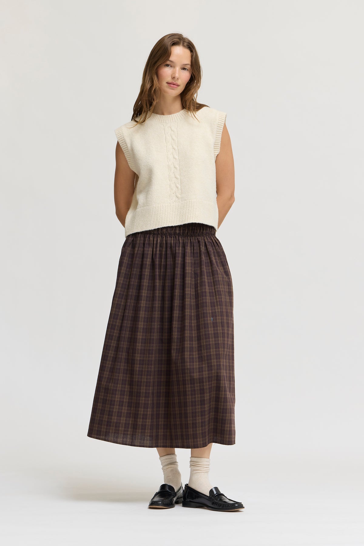 Center Cable Knit Vest in Cream