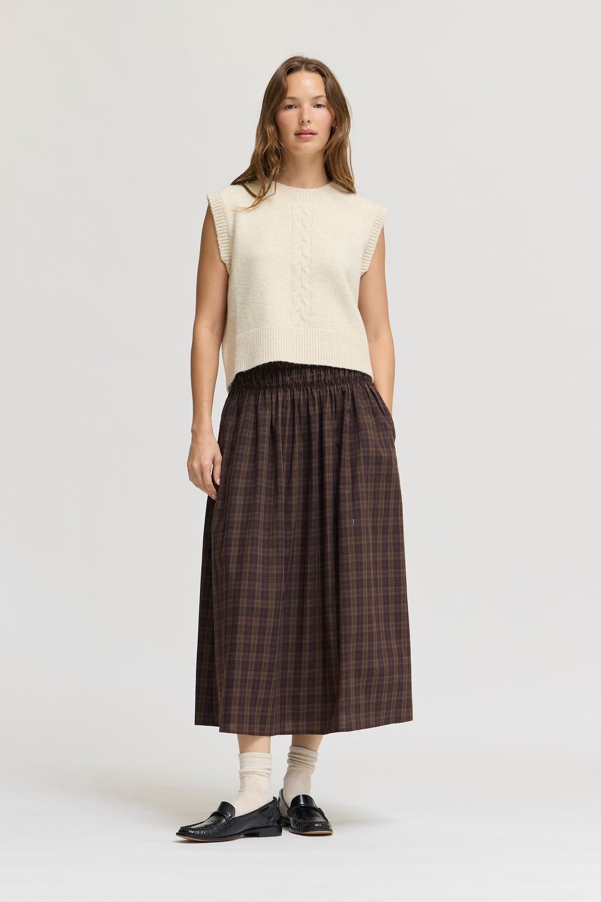 Center Cable Knit Vest in Cream