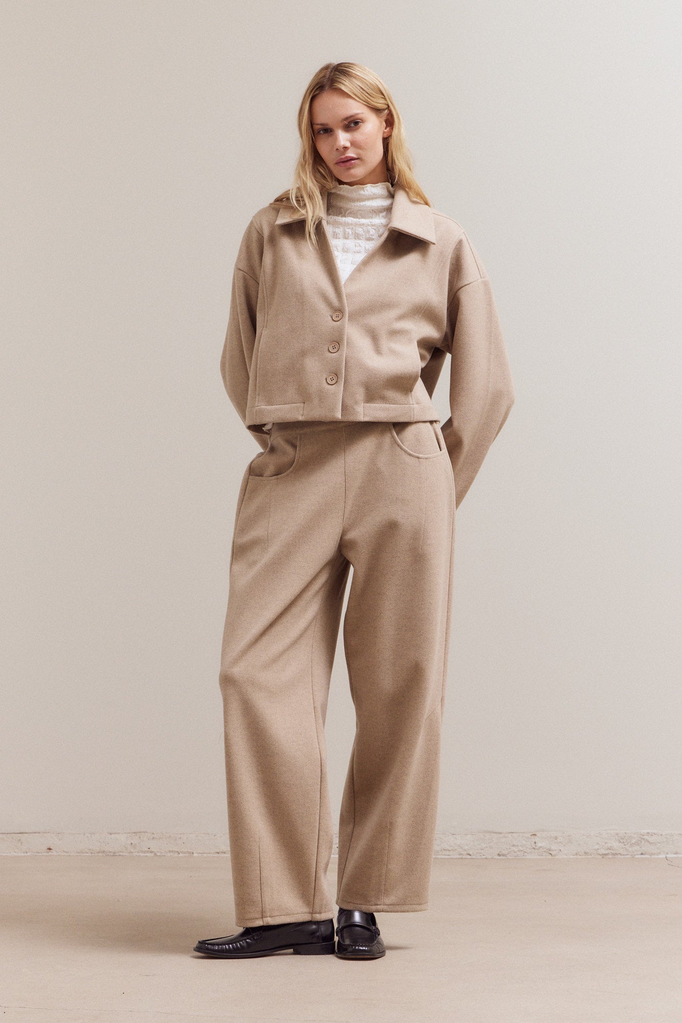 Short Wool Collar Jacket