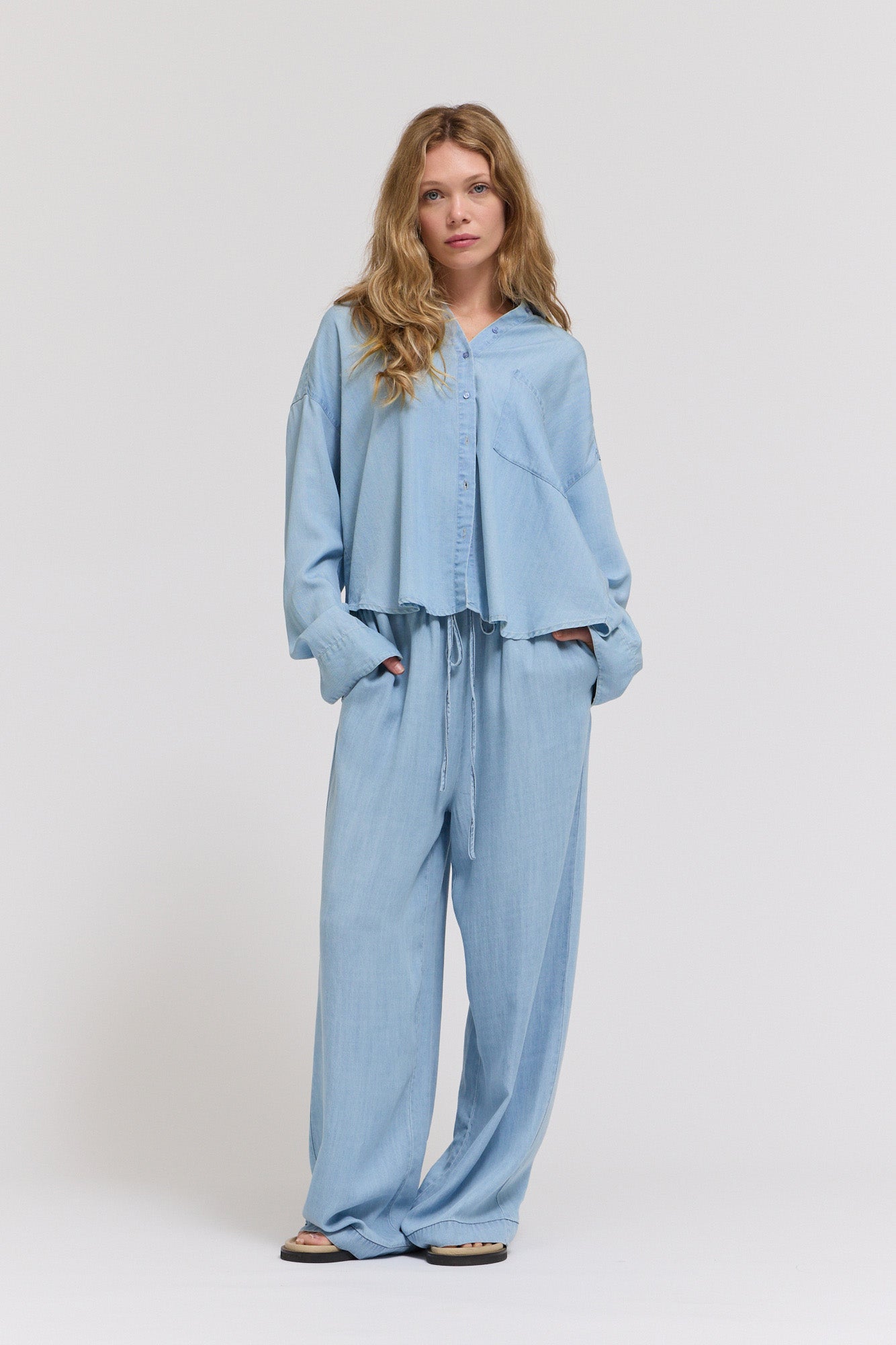 Chambray Straight Pant