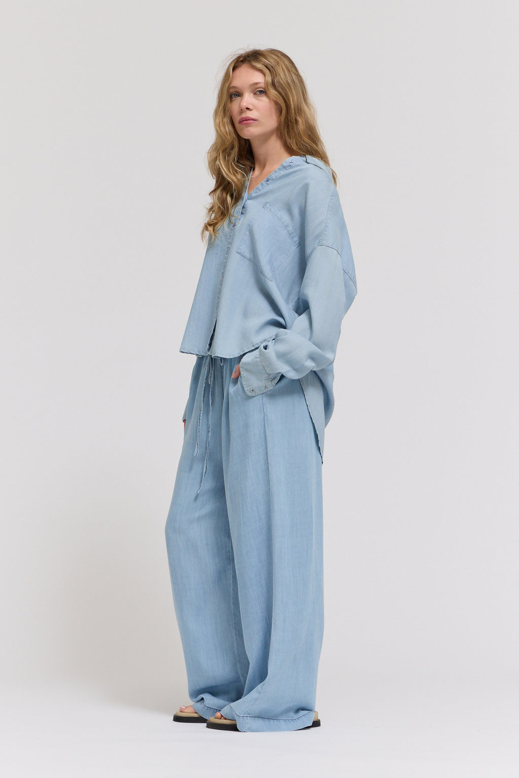 Chambray Straight Pant