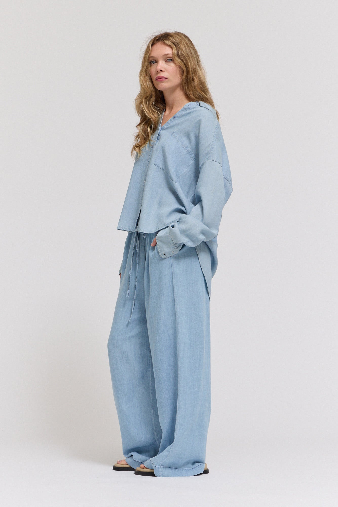 Chambray Straight Pant