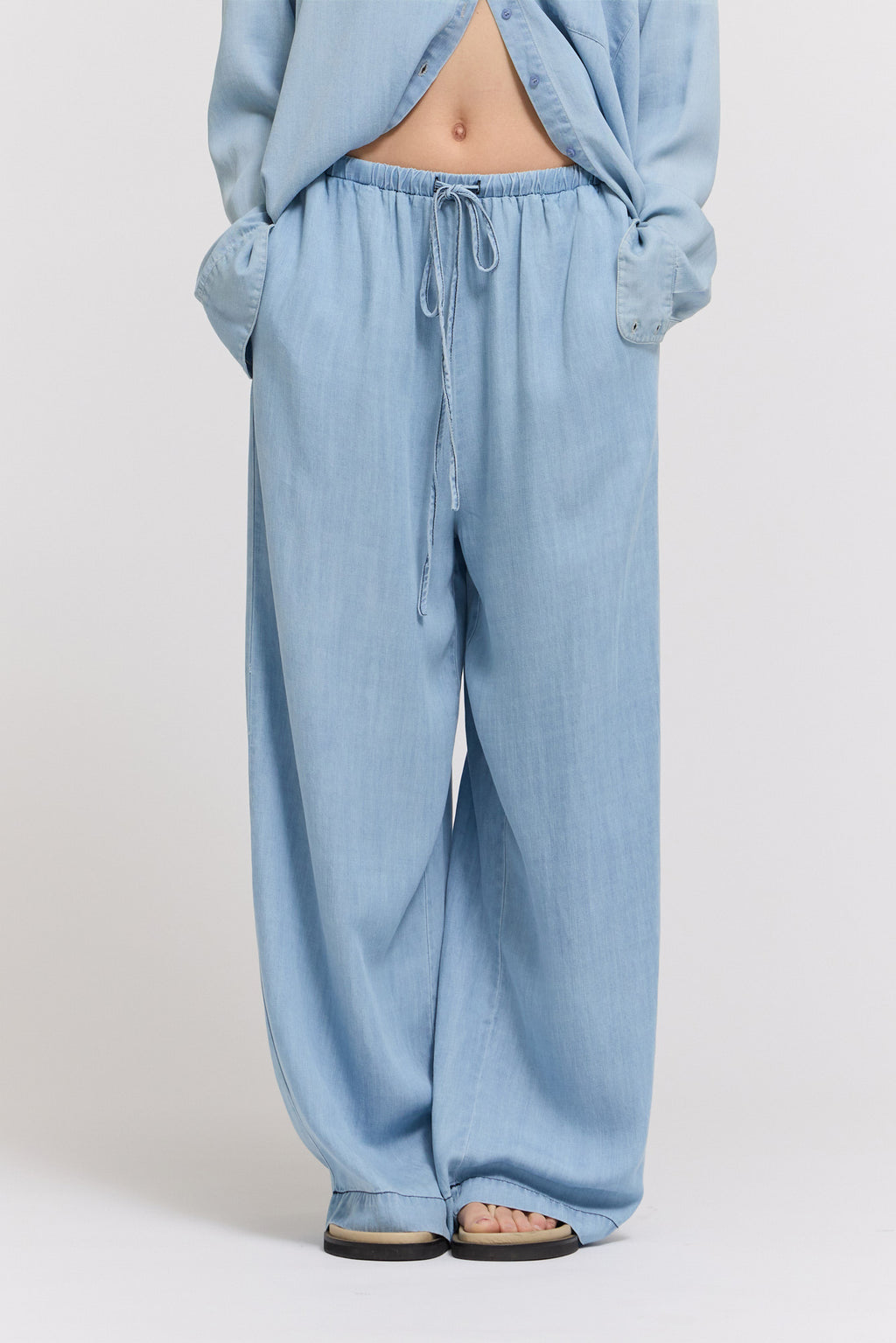 Chambray Straight Pant