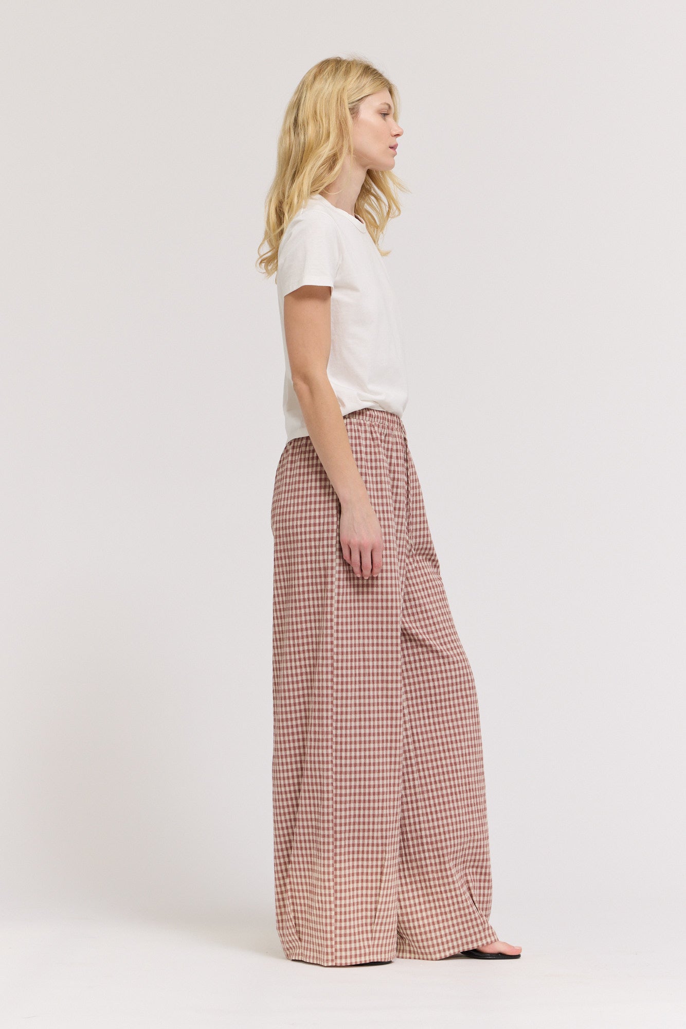 Relaxed Fit Eyelet Pants in Dusty Rose