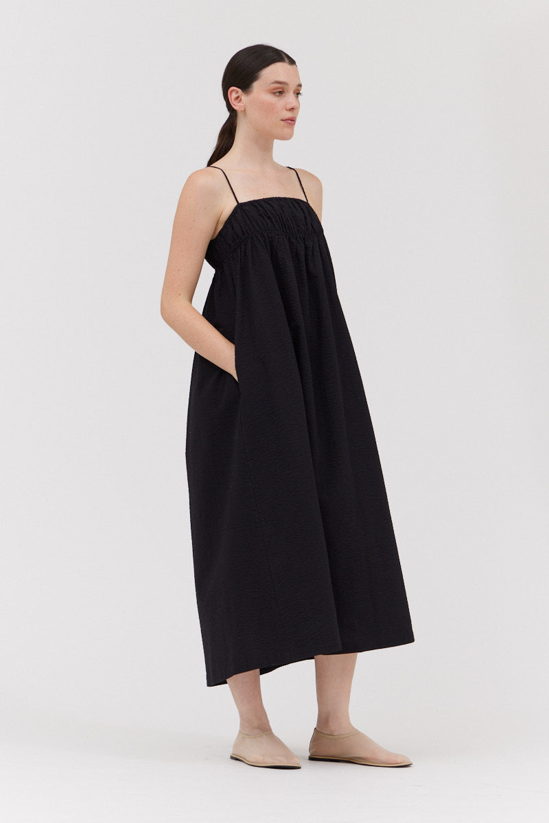 Summer Midi Dress in Black