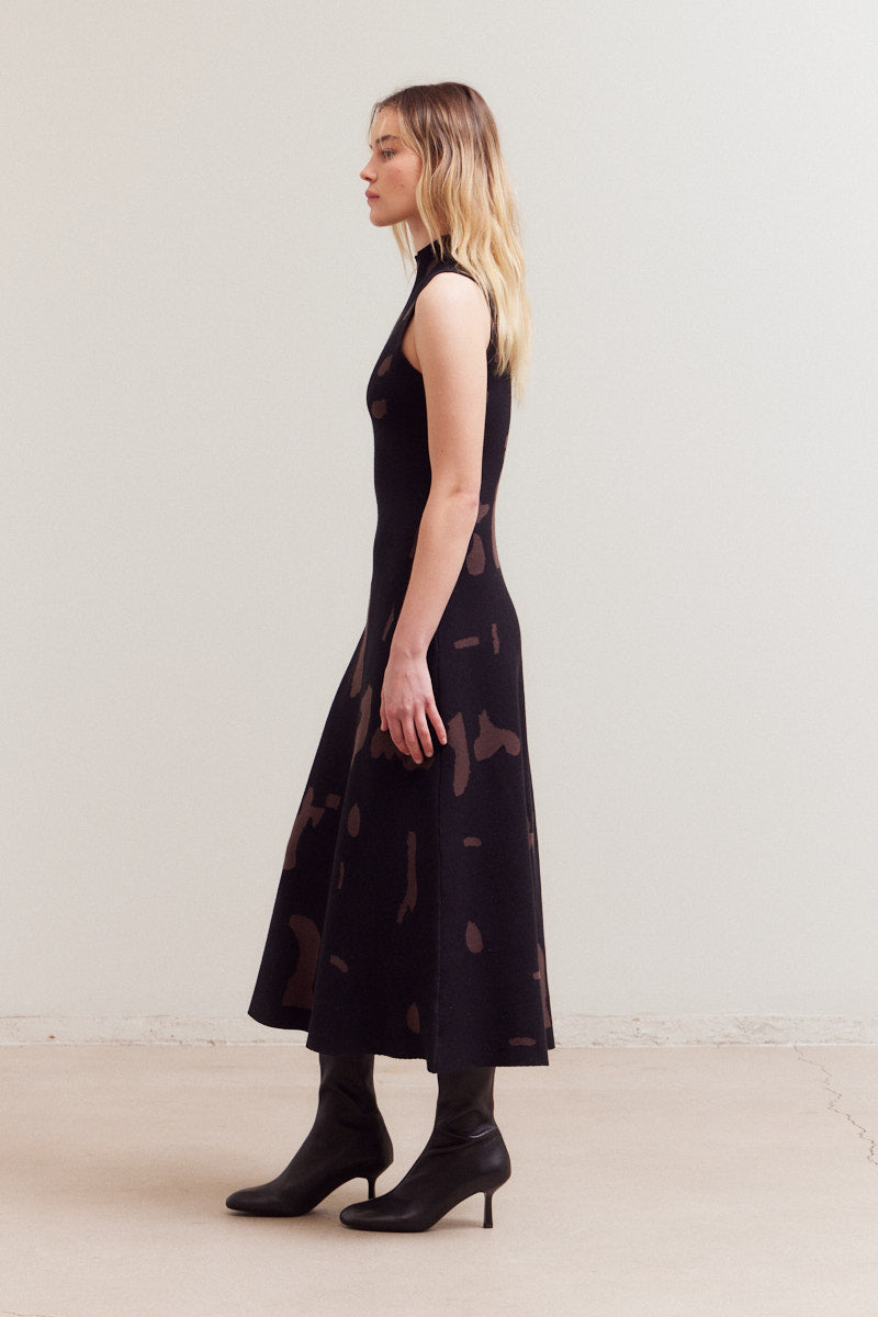 Fitted Knit Maxi Dress