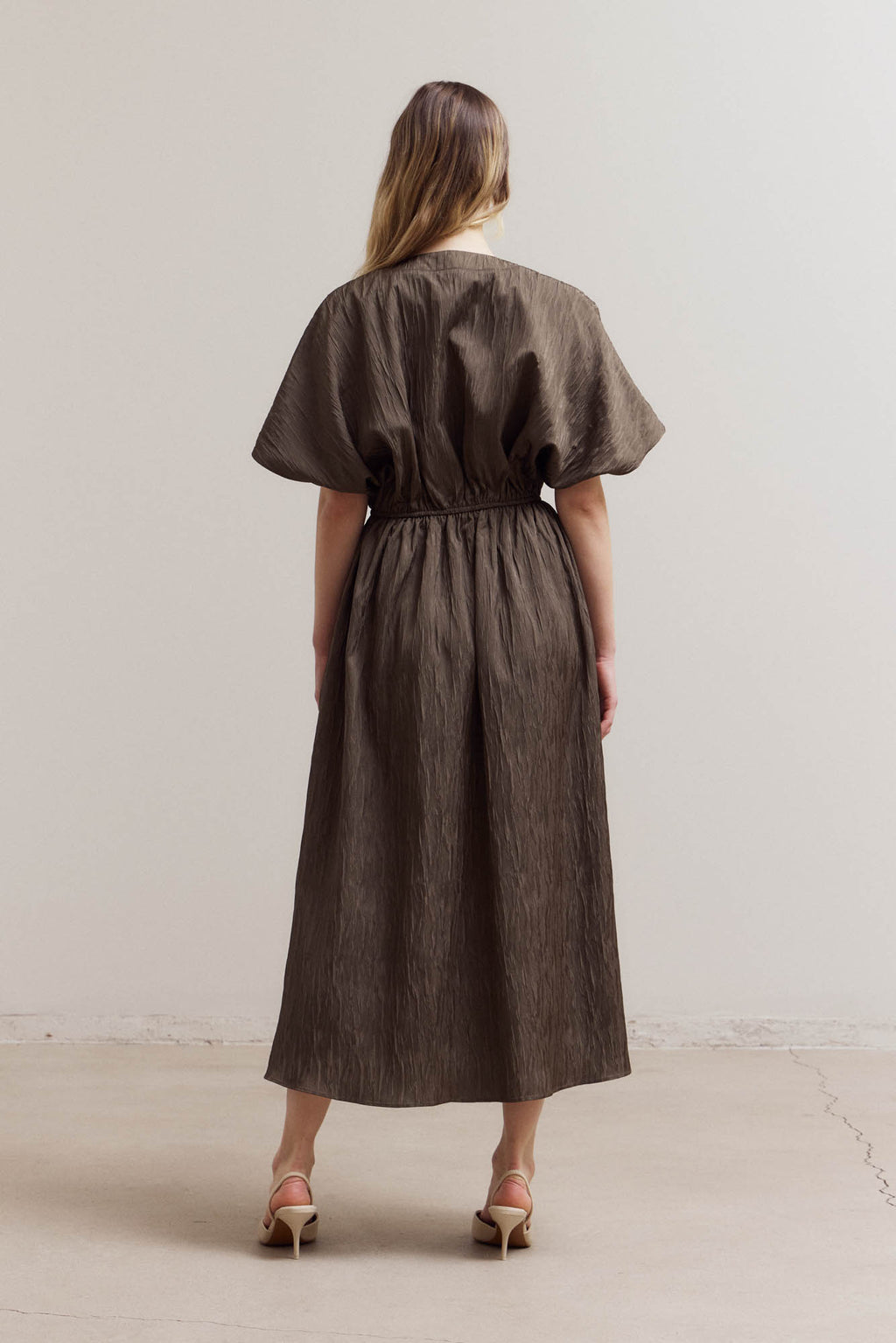 Batwing Short Sleeve Dress in Tapenade