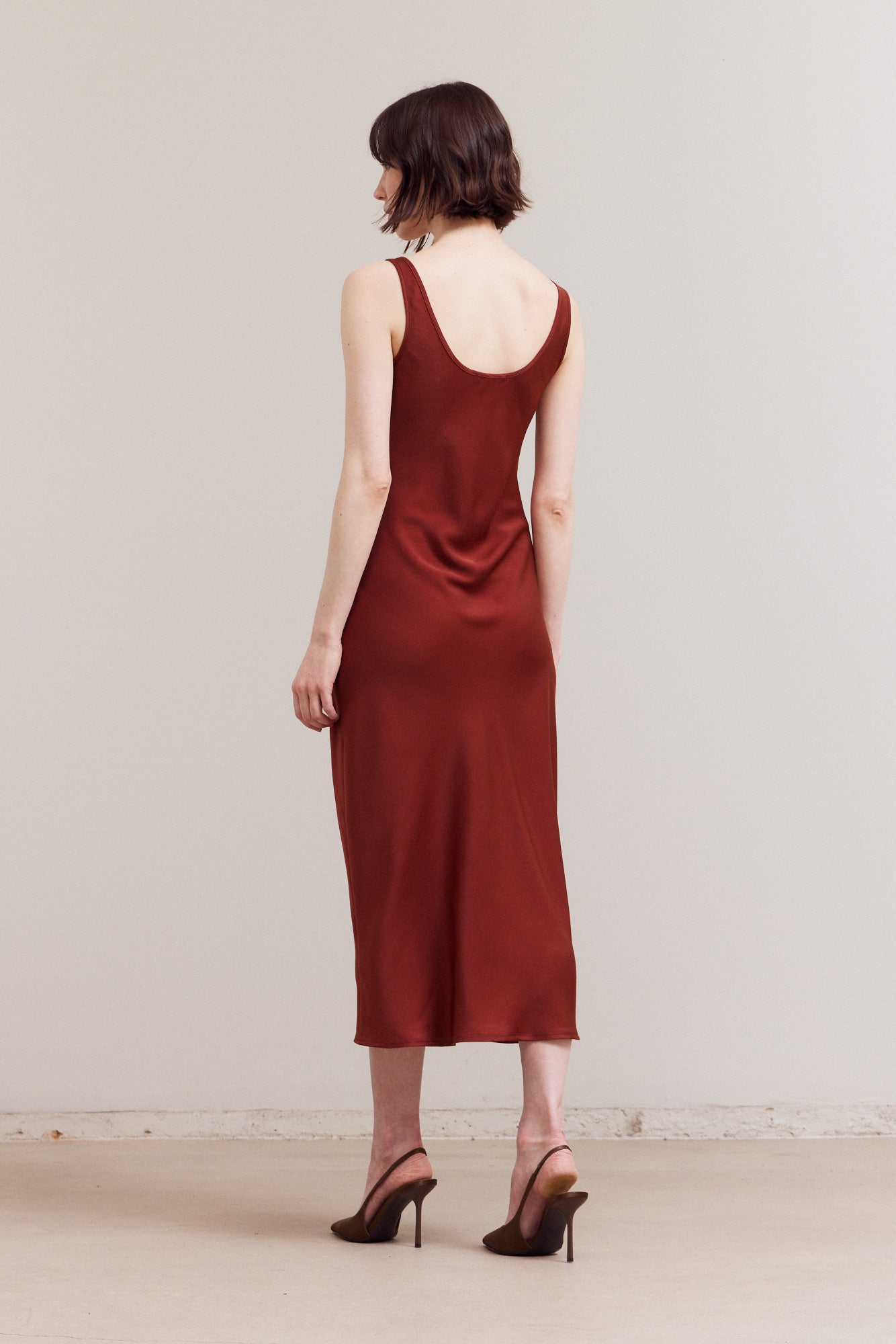 Round Neck Maxi Satin Dress