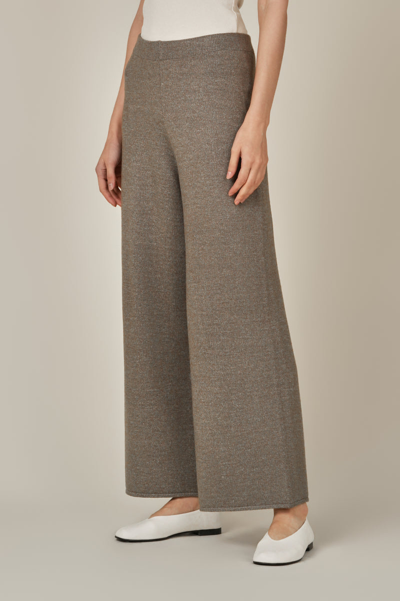 Straight Leg Knit Pants