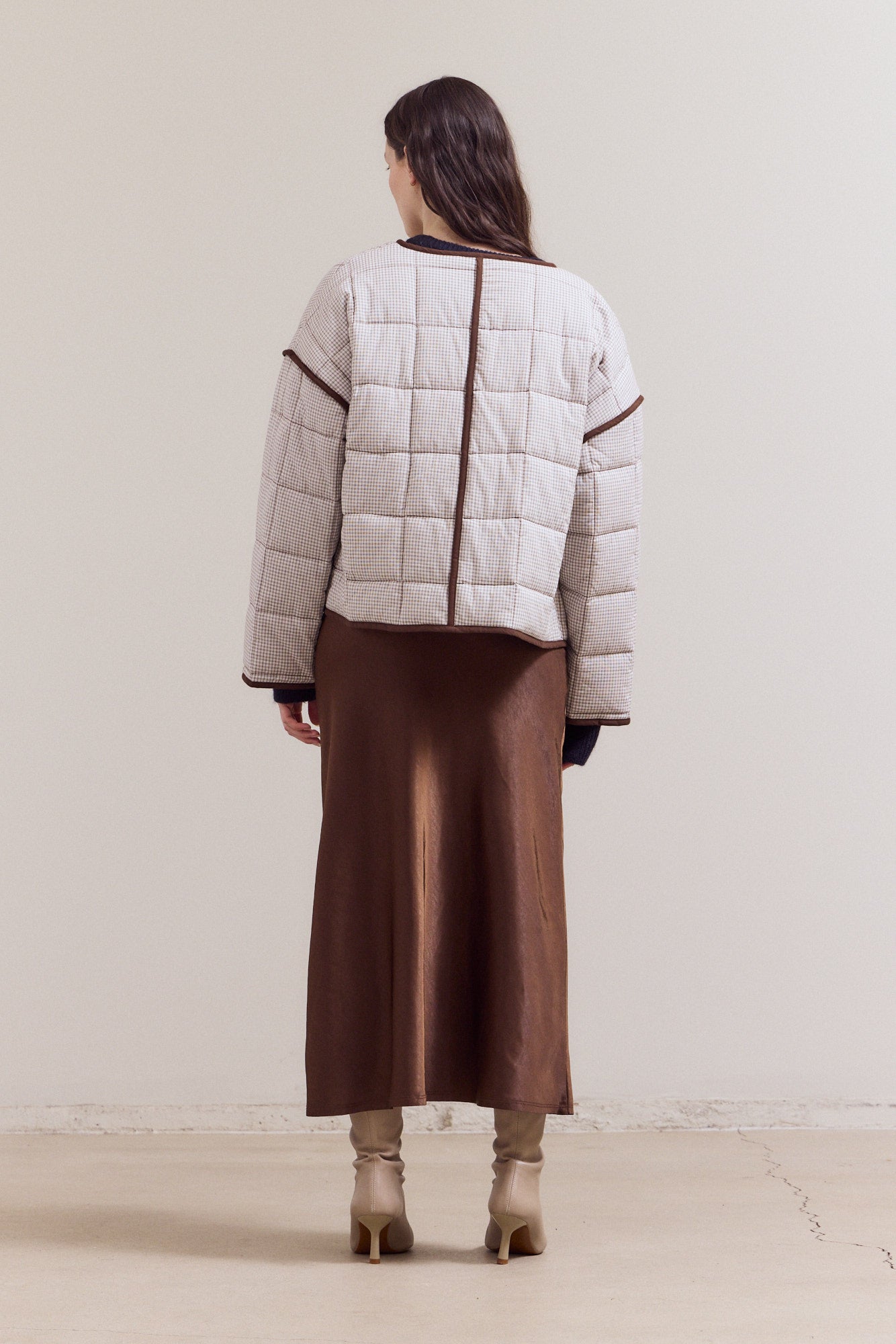 PIN GRID QUILTED JACKET in MILK